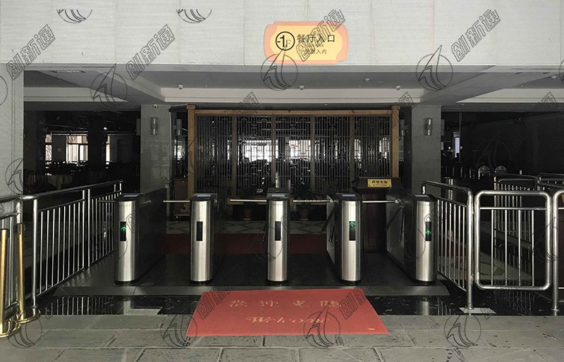 擺閘,三輥閘,速通閘,旋轉(zhuǎn)閘,平移閘,一字閘,人臉識別，