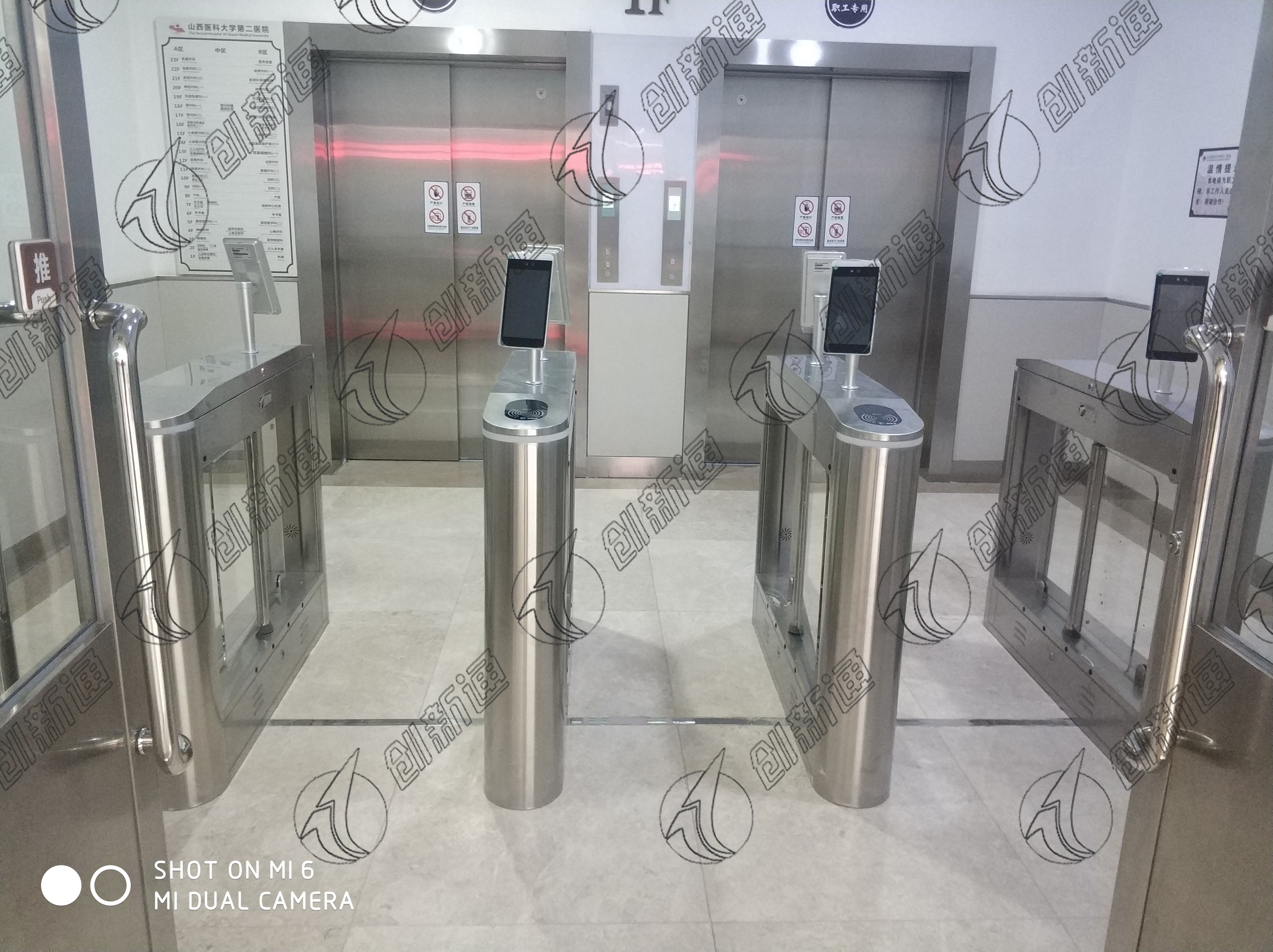 擺閘,三輥閘,速通閘,旋轉(zhuǎn)閘,平移閘,一字閘,人臉識(shí)別，