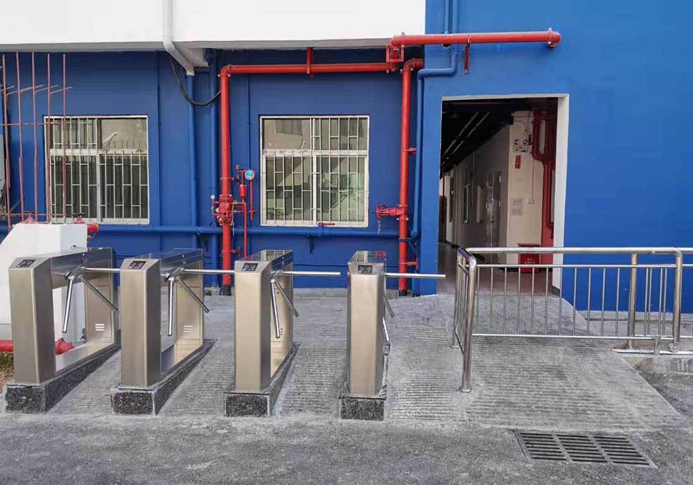 捷普綠點(diǎn)科技三輥閘案例