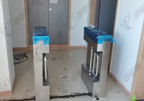 15年專業(yè)閘機廠家案例——華東師范大學(xué)附屬麗水學(xué)校130M